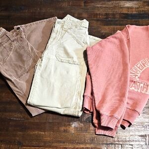 Pants & Sweater Bundle - American Eagle 000 Regular